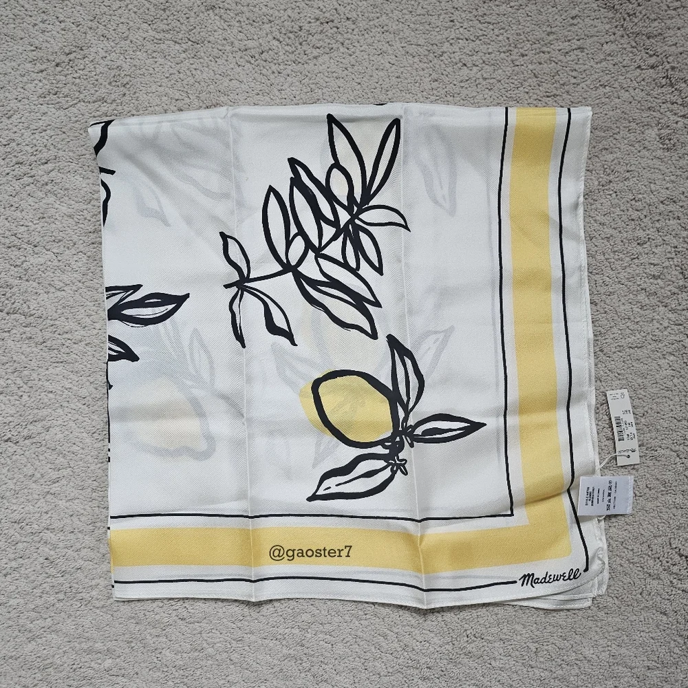 Madewell Medium Silk Bandana - Picture 4 of 7
